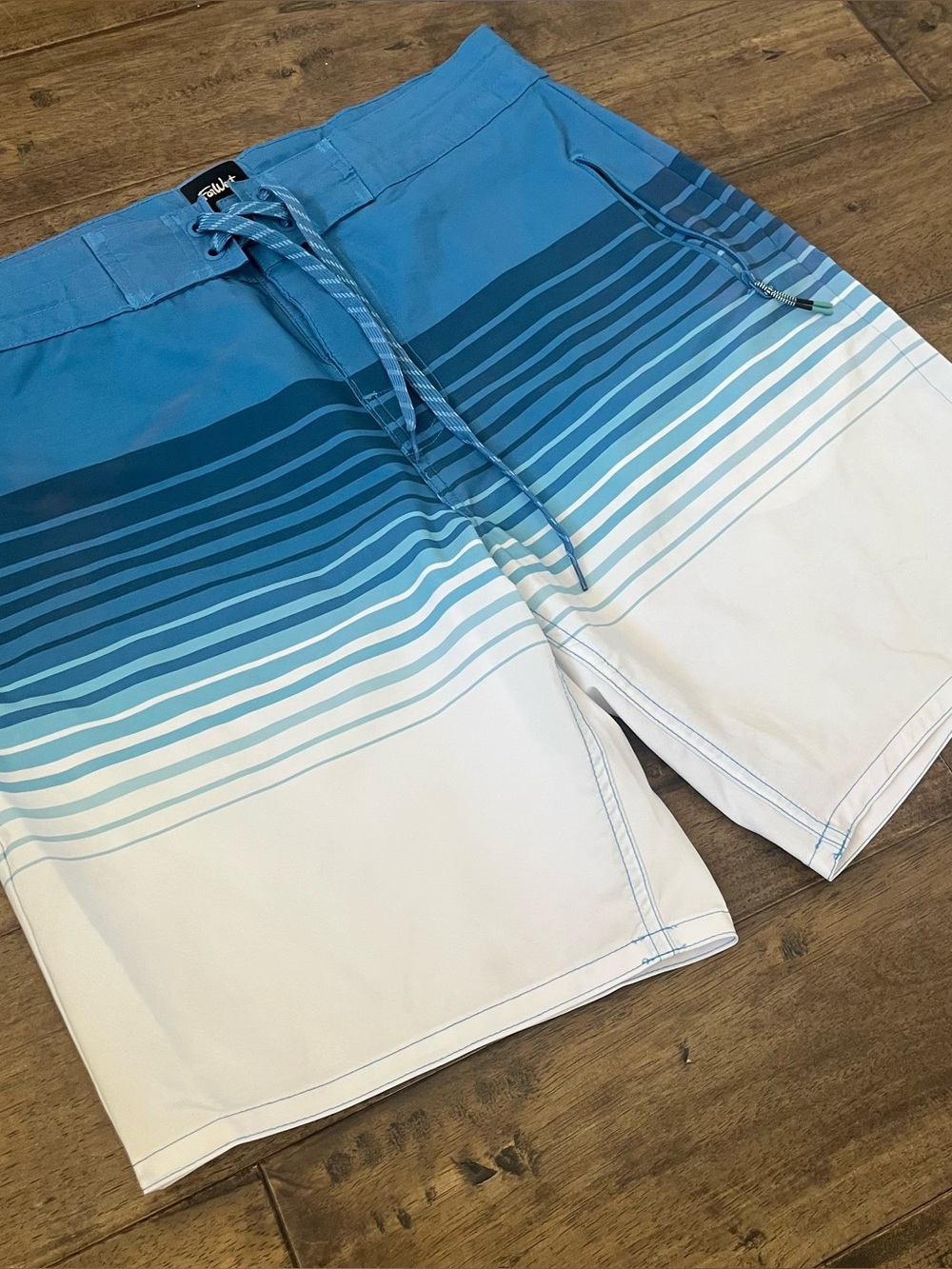 Vintage Blue and White Surf-wear Board Shorts #Surf #Board #vintage